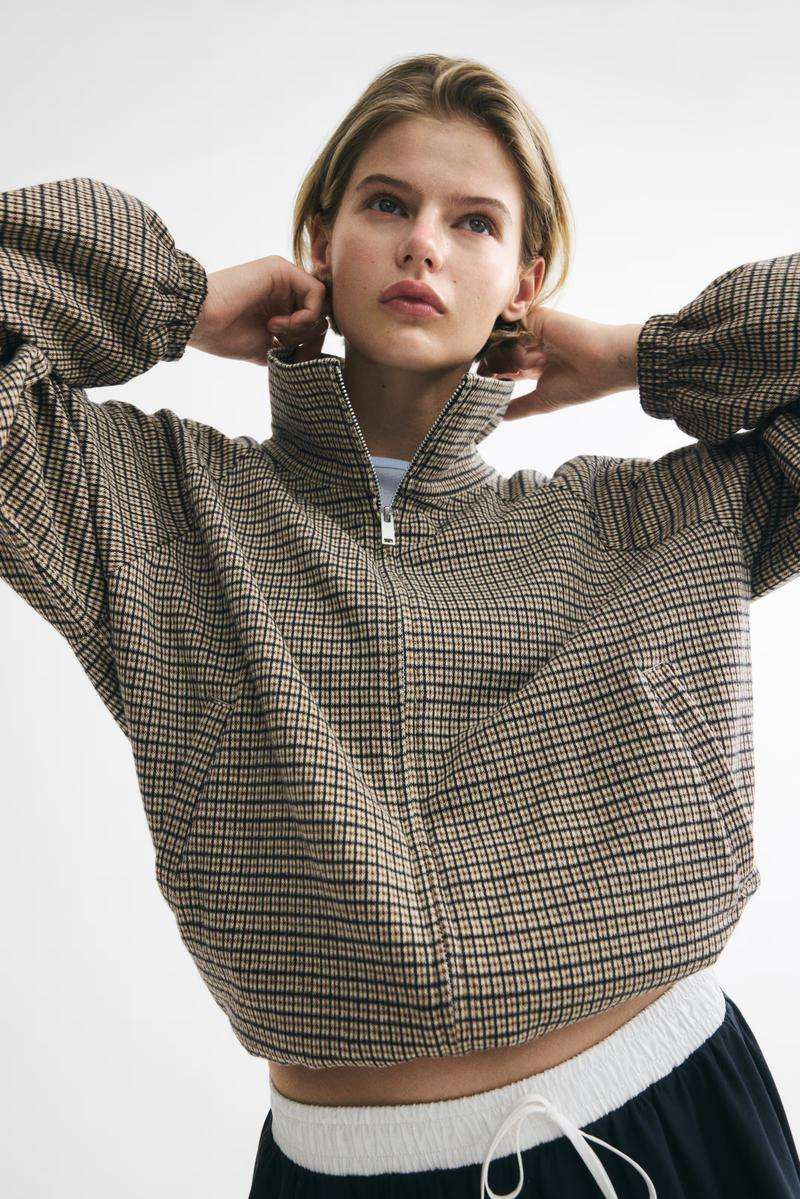 Balloon-sleeved jacquard-knit jacket